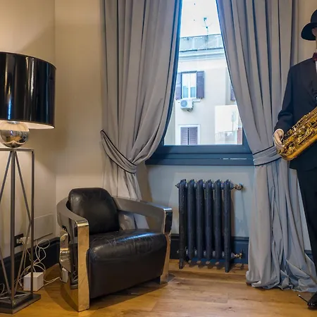 Mega Royal * רומא