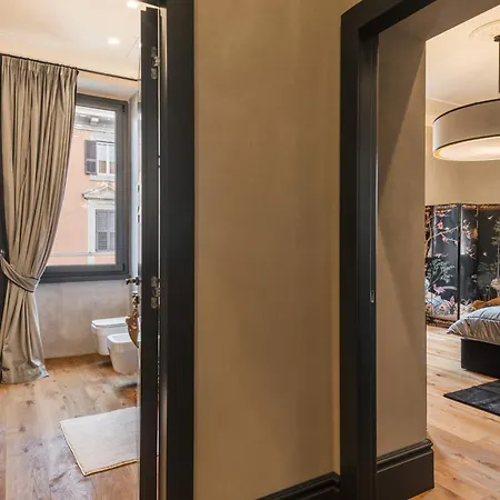 Mega Royal Apartment *